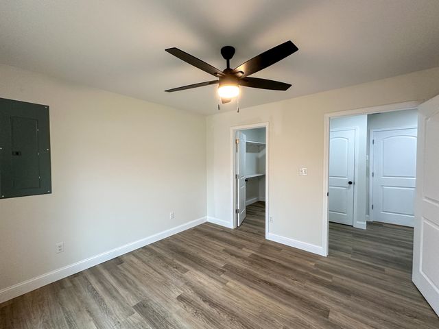 220 Newcomb Avenue, Mt Vernon, KY 40456