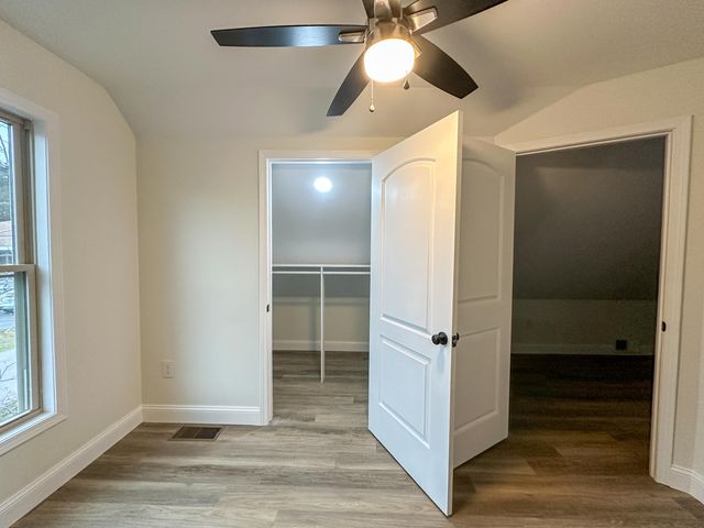 220 Newcomb Avenue, Mt Vernon, KY 40456