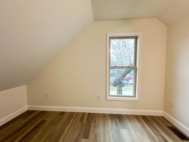 220 Newcomb Avenue, Mt Vernon, KY 40456