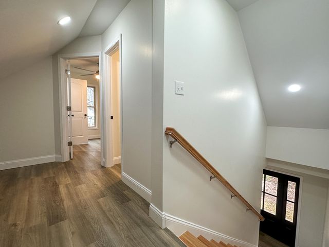 220 Newcomb Avenue, Mt Vernon, KY 40456