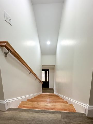 220 Newcomb Avenue, Mt Vernon, KY 40456