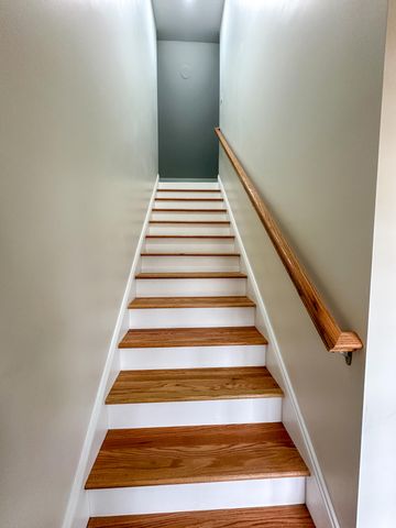 220 Newcomb Avenue, Mt Vernon, KY 40456