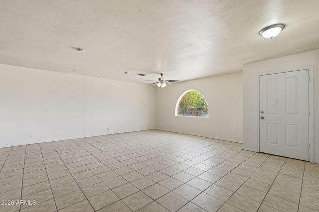6452 W THOMAS Road, Phoenix, AZ 85033