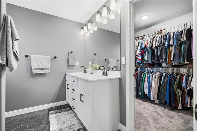 2625 Shale Road, Normal, IL 61761