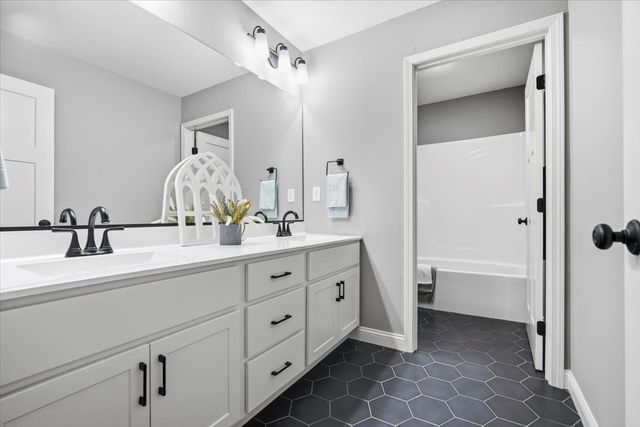 2625 Shale Road, Normal, IL 61761