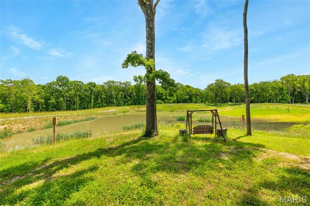 222 Prairietown Road, Dorsey, IL 62021