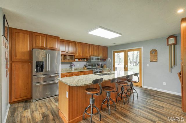 222 Prairietown Road, Dorsey, IL 62021
