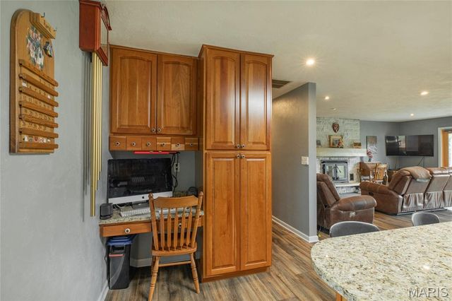 222 Prairietown Road, Dorsey, IL 62021
