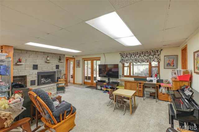 222 Prairietown Road, Dorsey, IL 62021