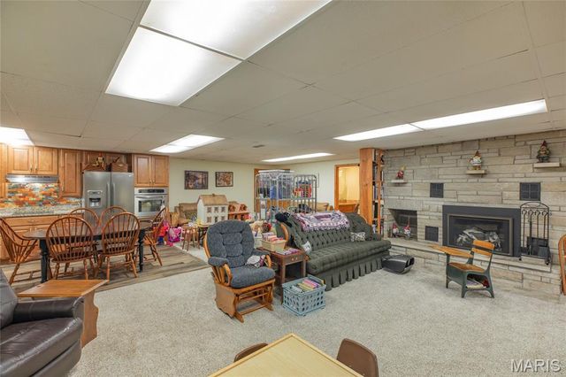 222 Prairietown Road, Dorsey, IL 62021