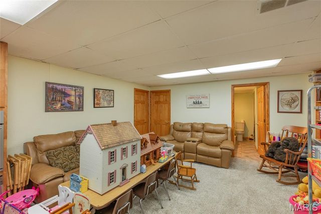 222 Prairietown Road, Dorsey, IL 62021