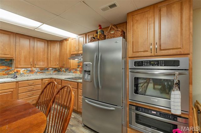 222 Prairietown Road, Dorsey, IL 62021