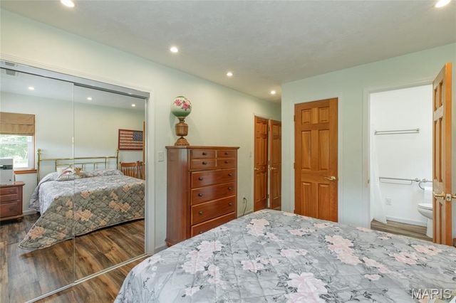 222 Prairietown Road, Dorsey, IL 62021
