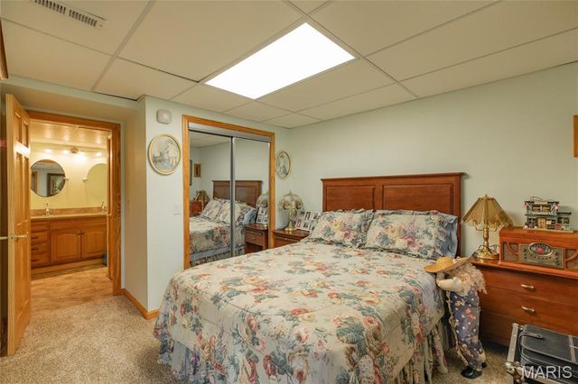222 Prairietown Road, Dorsey, IL 62021