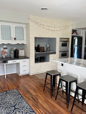 3901 Spanish Trail, Fort Wayne, IN 46815