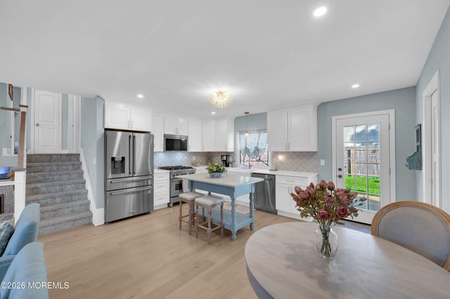 939 Canton Drive, Toms River, NJ 08753