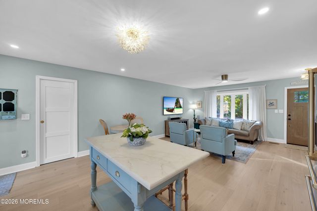 939 Canton Drive, Toms River, NJ 08753
