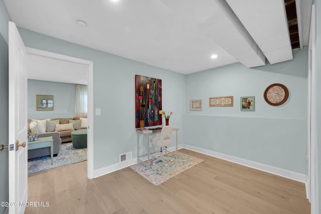 939 Canton Drive, Toms River, NJ 08753