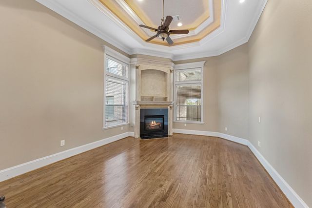 5411 Leopold Dr, Houston, TX 77021