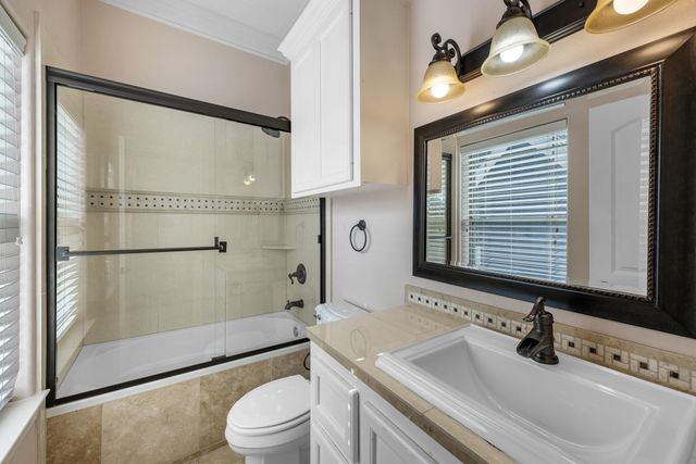 5411 Leopold Dr, Houston, TX 77021