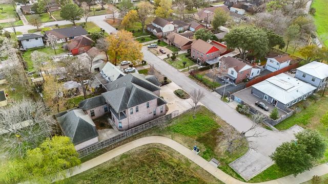 5411 Leopold Dr, Houston, TX 77021