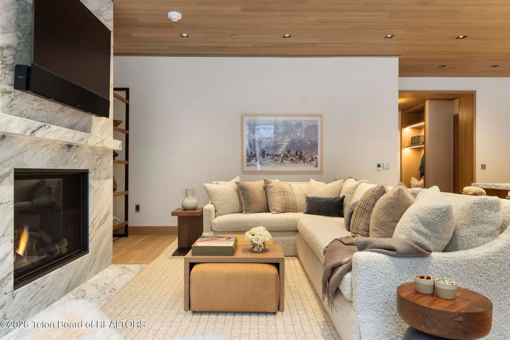 3355 CODY Lane 465, Teton Village, WY 83025 photo 10