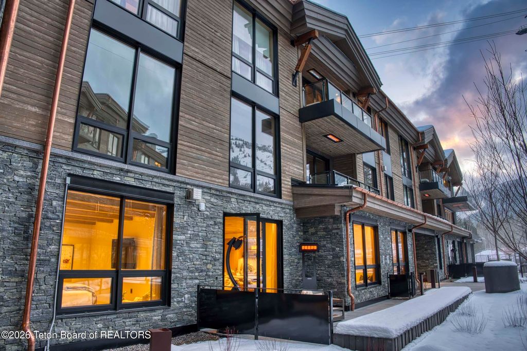 3355 CODY Lane 465, Teton Village, WY 83025 photo 4