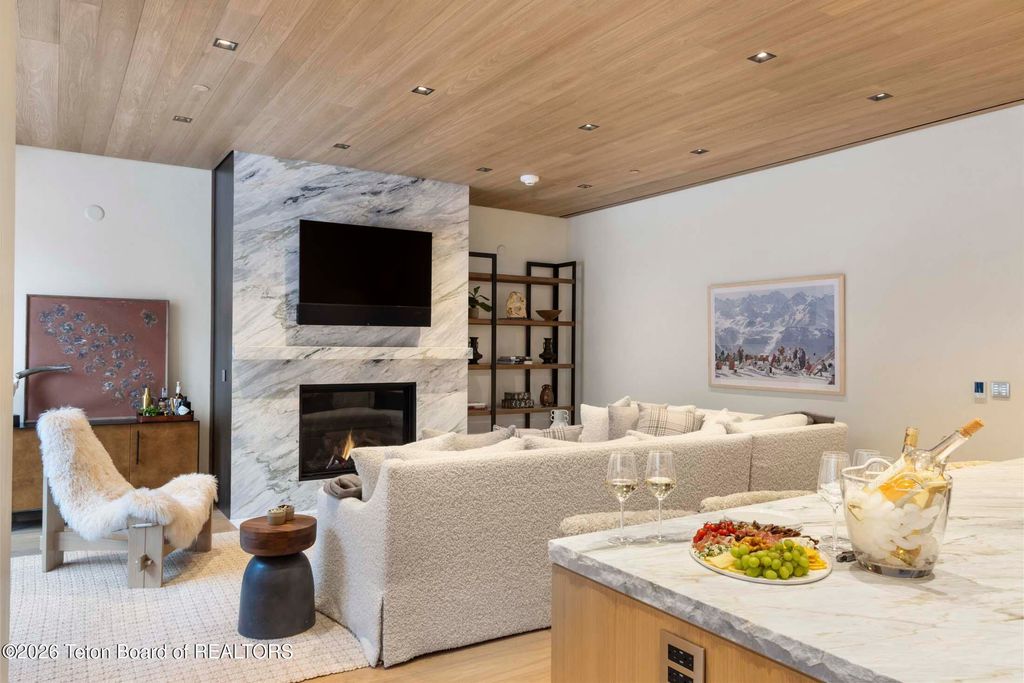 3355 CODY Lane 465, Teton Village, WY 83025 photo 8