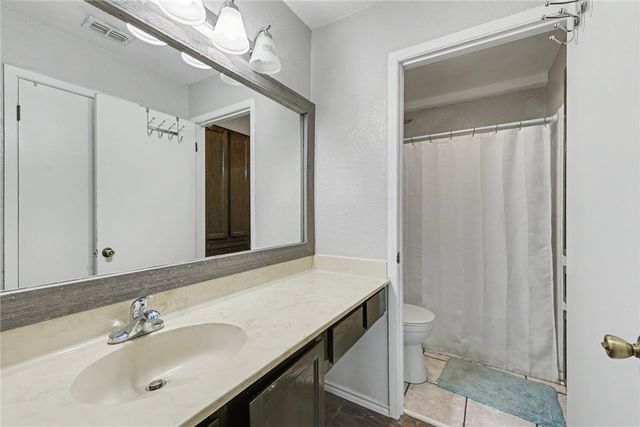 7130 Everhart 4, Corpus Christi, TX 78413