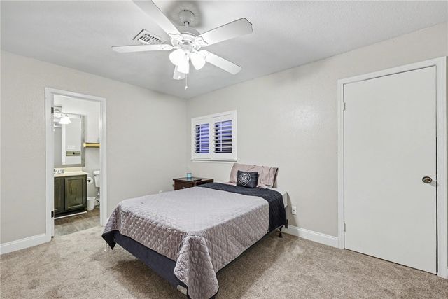 7130 Everhart 4, Corpus Christi, TX 78413