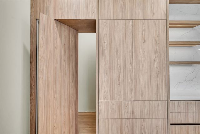 77 Thorndike Street 1, Brookline, MA 02446