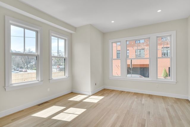 77 Thorndike Street 1, Brookline, MA 02446