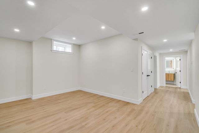 77 Thorndike Street 1, Brookline, MA 02446