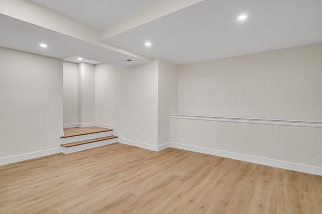 77 Thorndike Street 1, Brookline, MA 02446