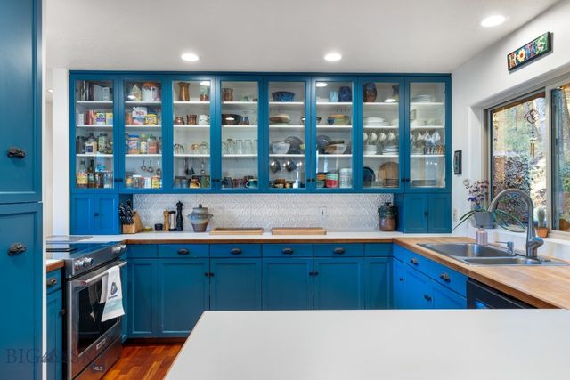 293 S Meadow Creek Road, Mcallister, MT 59740