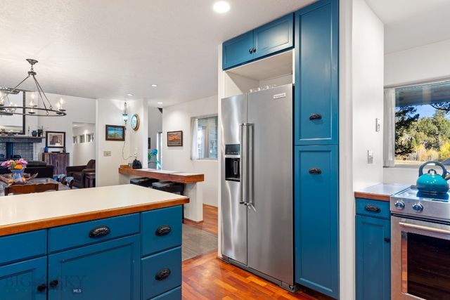 293 S Meadow Creek Road, Mcallister, MT 59740