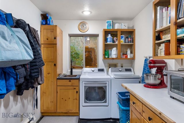 293 S Meadow Creek Road, Mcallister, MT 59740