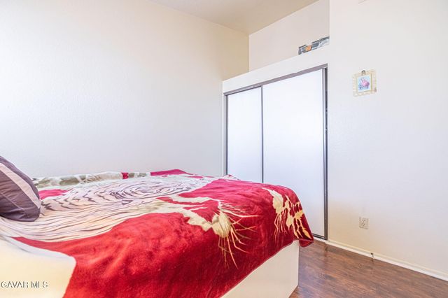 536 Sunrise Terrace, Palmdale, CA 93551