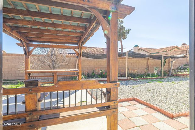 536 Sunrise Terrace, Palmdale, CA 93551