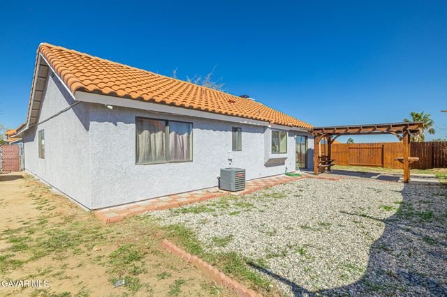 536 Sunrise Terrace, Palmdale, CA 93551