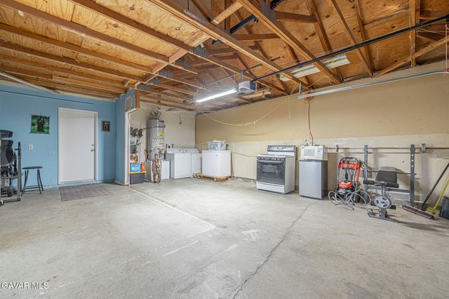 536 Sunrise Terrace, Palmdale, CA 93551