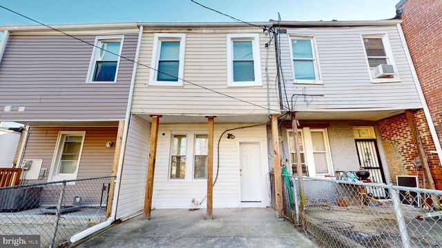 1824 E FEDERAL ST, Baltimore, MD 21213