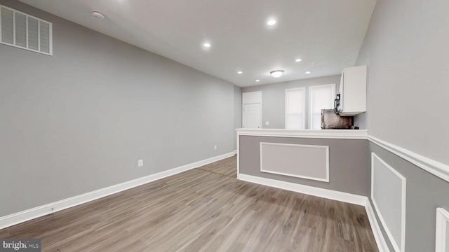 1824 E FEDERAL ST, Baltimore, MD 21213