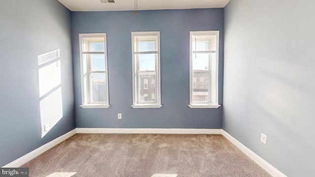 1824 E FEDERAL ST, Baltimore, MD 21213