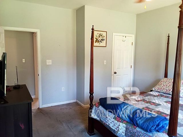 22076 S County Road 62, Robertsdale, AL 36567