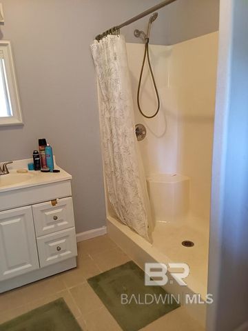 22076 S County Road 62, Robertsdale, AL 36567