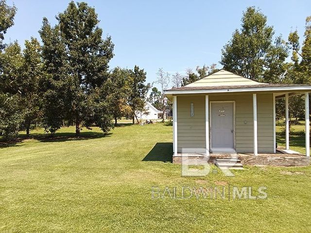 22076 S County Road 62, Robertsdale, AL 36567