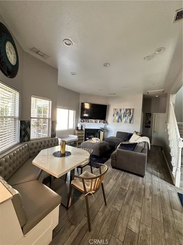 495 Woodbluff, Duarte, CA 91010