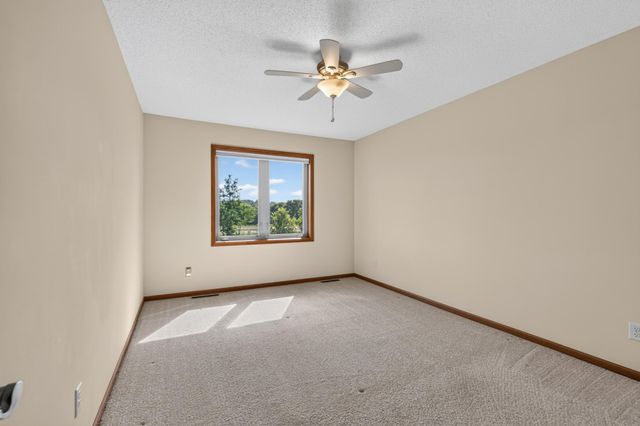 14401 Enclave Court NW, Prior Lake, MN 55372