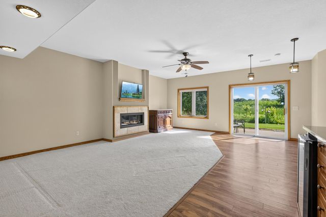 14401 Enclave Court NW, Prior Lake, MN 55372